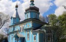 Згуртованність віруючих та професіоналізм правоохоронців не дозволили прибічникам ПЦУ захопити храм в Луці-Мелешківській.